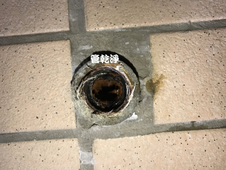 台中南屯 文心一路 洗水管