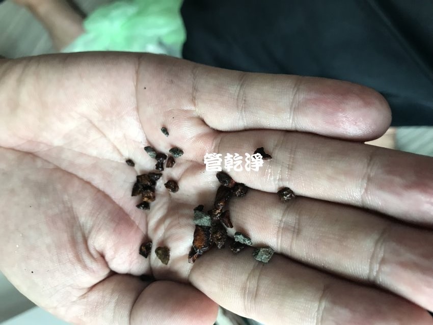 水龍頭怎麼會噴出鐵塊? 竹北 隘口六街 清洗水管