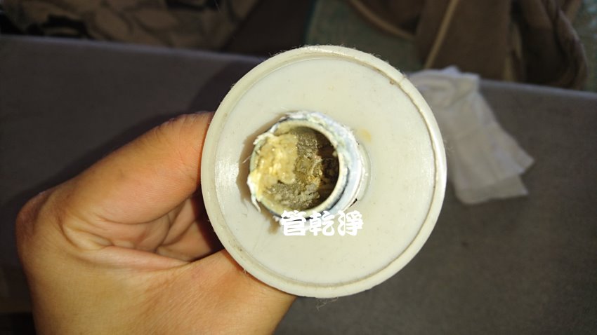 水龍頭流出濃郁咖啡? 桃園 大溪 儲蓄路 洗水管
