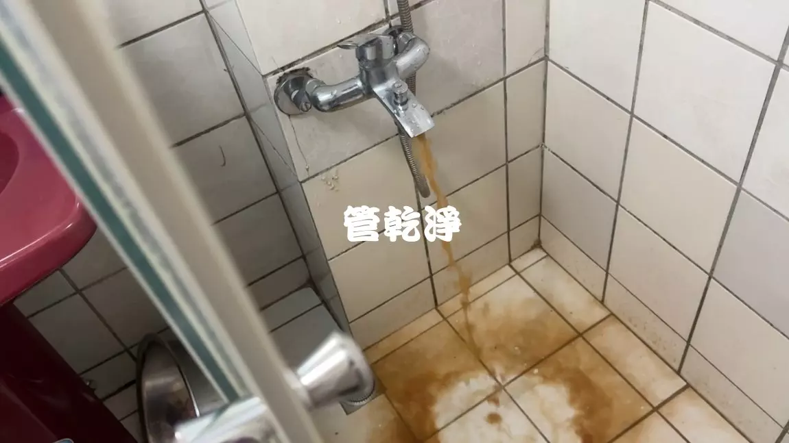 龍頭噴出中藥湯.. 宜蘭 頭城 大坑路 清洗水管
